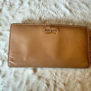 Kate Spade ♠️ Slim Wallet